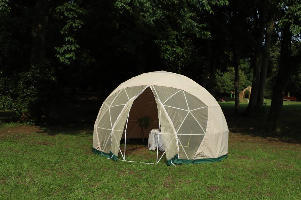 Half Net Glamping Dome Tent